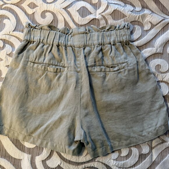 C&C California Womens Size X-Small Green 100% Linen Paperbag Short 3" Inseam - Picture 2 of 6